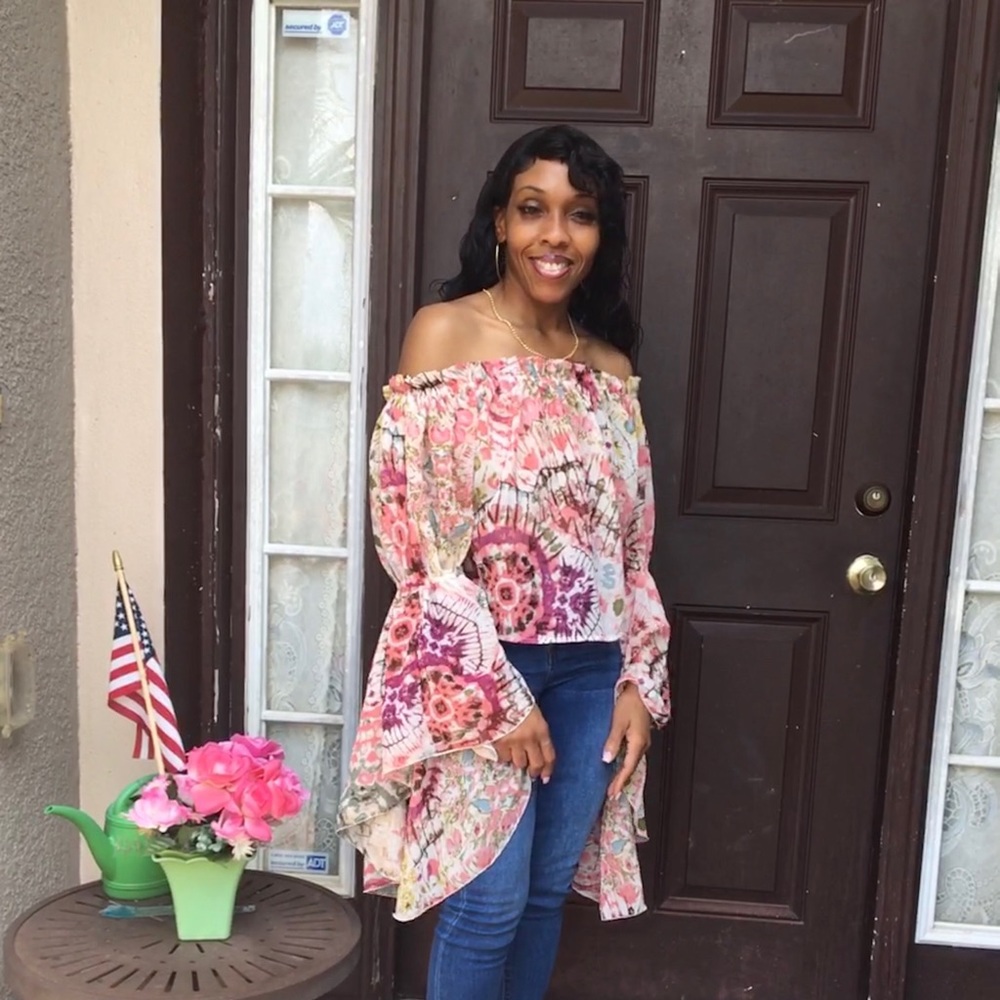 Meet your Posher, Mica